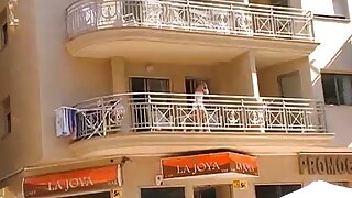 آبنوس سکس دکتر خانم پوما روی خروس می چکد