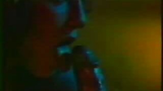 ایندیکا فلاور، دختری سکس دکتر با مریضش که از یک مغازه سبزه‌های زیبا دزدی می‌کرد، سعی کرد چند اسباب‌بازی سکسی بردارد.