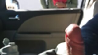 یک نوجوان چهار ساله سوار می شود و سکس منشی دکتر می کشد